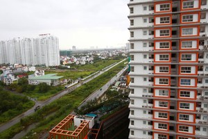 Bất động sản, đừng kỳ vọng vào cầu ngoại